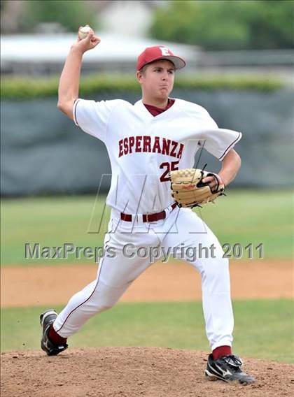 Thumbnail 1 in El Toro @ Esperanza photogallery.