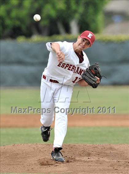 Thumbnail 2 in El Toro @ Esperanza photogallery.