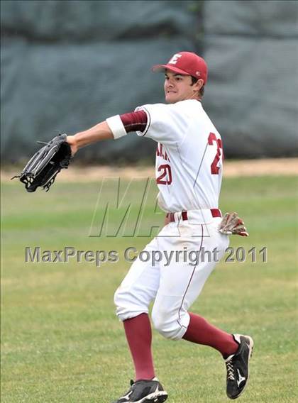 Thumbnail 3 in El Toro @ Esperanza photogallery.