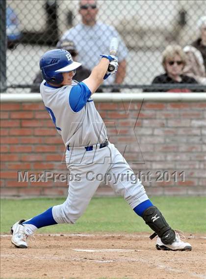 Thumbnail 3 in El Toro @ Esperanza photogallery.