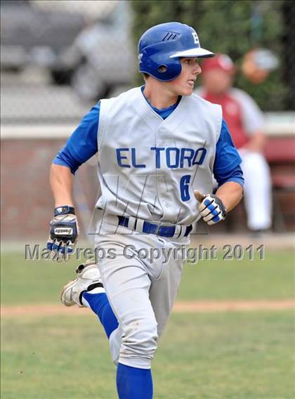 Thumbnail 3 in El Toro @ Esperanza photogallery.