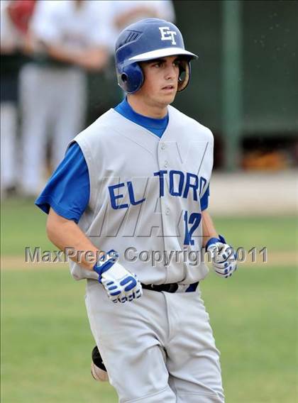 Thumbnail 1 in El Toro @ Esperanza photogallery.