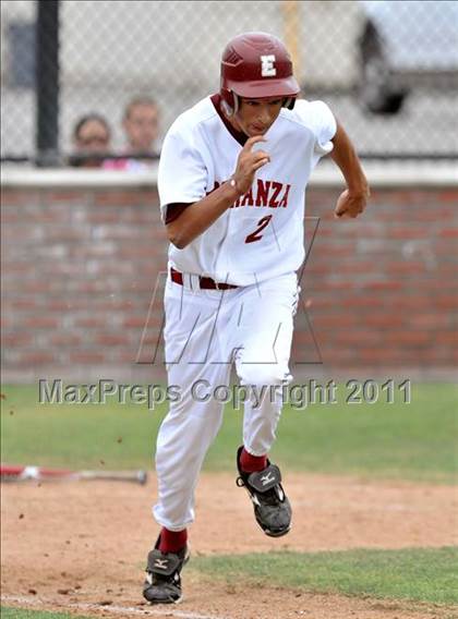 Thumbnail 2 in El Toro @ Esperanza photogallery.