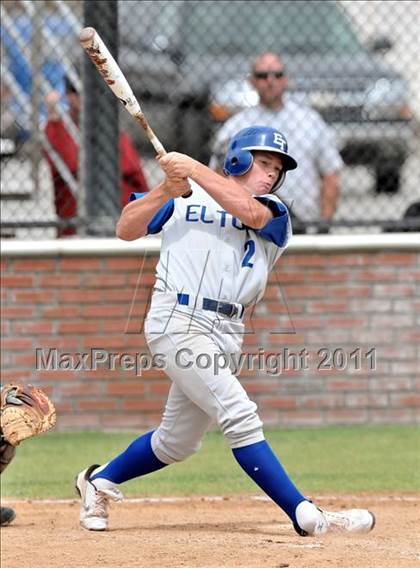 Thumbnail 2 in El Toro @ Esperanza photogallery.