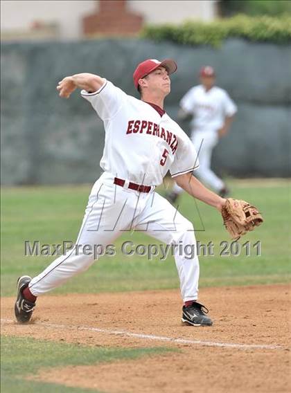 Thumbnail 2 in El Toro @ Esperanza photogallery.