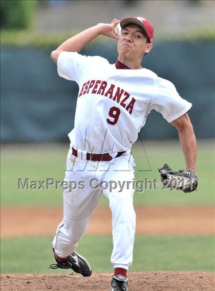 Thumbnail 2 in El Toro @ Esperanza photogallery.