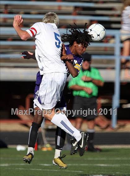 Thumbnail 2 in Cherry Creek vs. Boulder (CHSAA 5A Semifinal) photogallery.