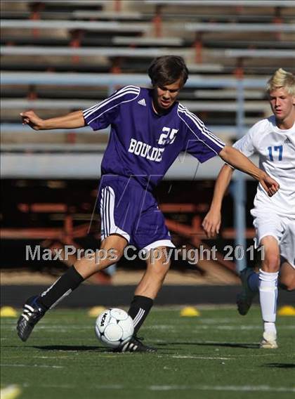Thumbnail 3 in Cherry Creek vs. Boulder (CHSAA 5A Semifinal) photogallery.