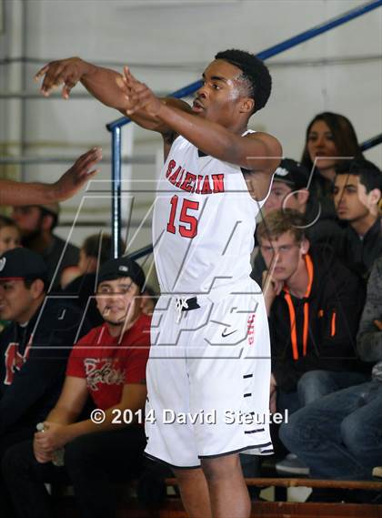 Thumbnail 3 in Sacred Heart Cathedral vs. Salesian College Preparatory (Gridley Invitational) photogallery.
