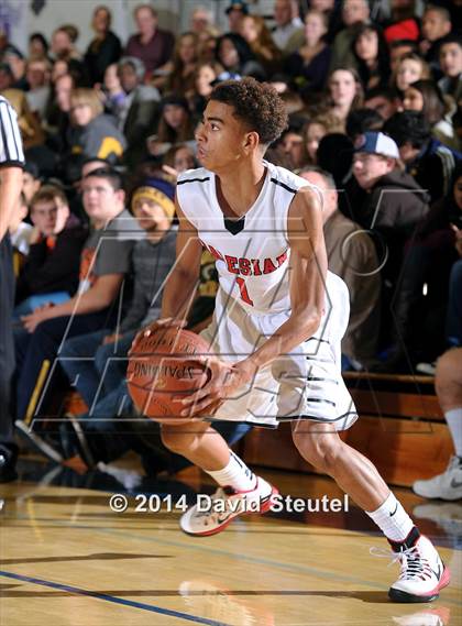 Thumbnail 2 in Sacred Heart Cathedral vs. Salesian College Preparatory (Gridley Invitational) photogallery.