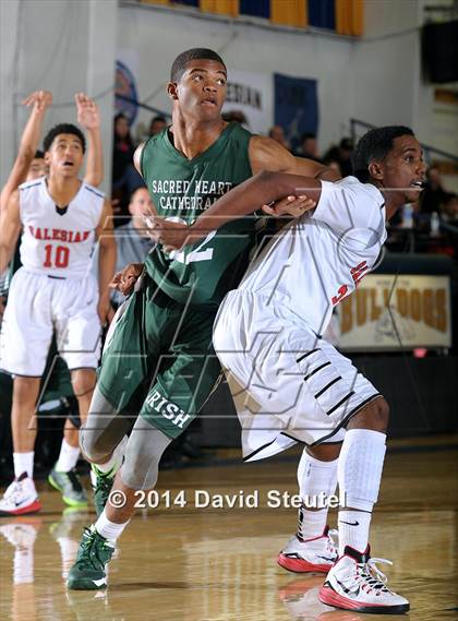 Thumbnail 2 in Sacred Heart Cathedral vs. Salesian College Preparatory (Gridley Invitational) photogallery.