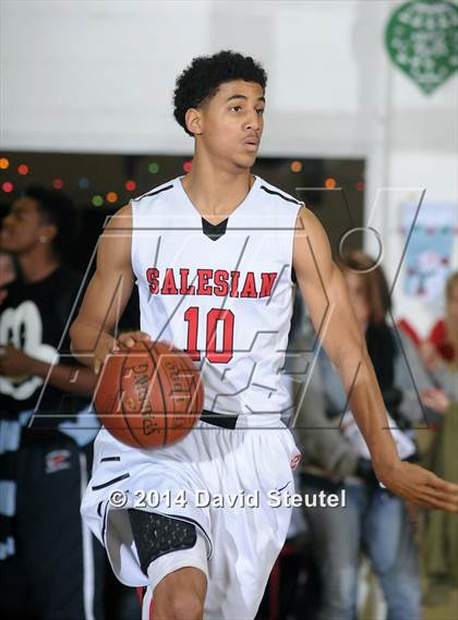 Thumbnail 2 in Sacred Heart Cathedral vs. Salesian College Preparatory (Gridley Invitational) photogallery.