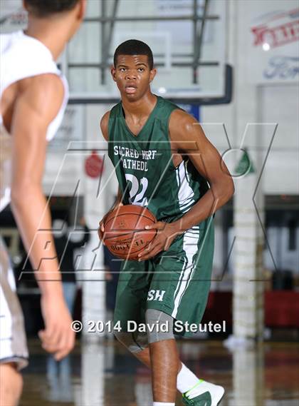 Thumbnail 3 in Sacred Heart Cathedral vs. Salesian College Preparatory (Gridley Invitational) photogallery.