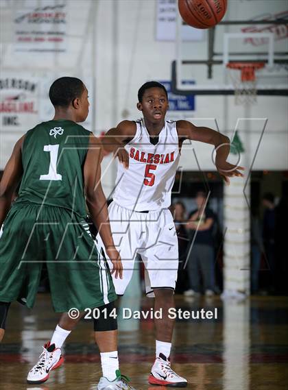 Thumbnail 2 in Sacred Heart Cathedral vs. Salesian College Preparatory (Gridley Invitational) photogallery.