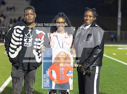 Thumbnail 2 in Stratford @ Whites Creek (Senior Night) photogallery.