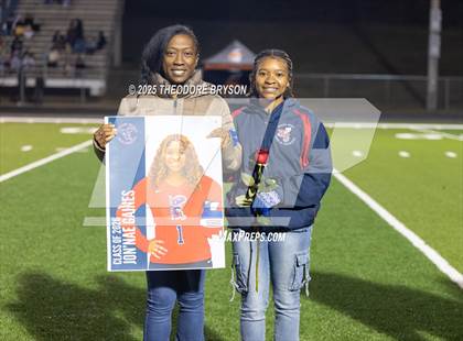 Thumbnail 2 in Stratford @ Whites Creek (Senior Night) photogallery.