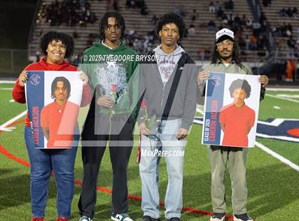 Thumbnail 2 in Stratford @ Whites Creek (Senior Night) photogallery.