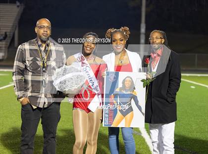 Thumbnail 2 in Stratford @ Whites Creek (Senior Night) photogallery.