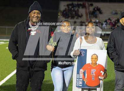 Thumbnail 2 in Stratford @ Whites Creek (Senior Night) photogallery.