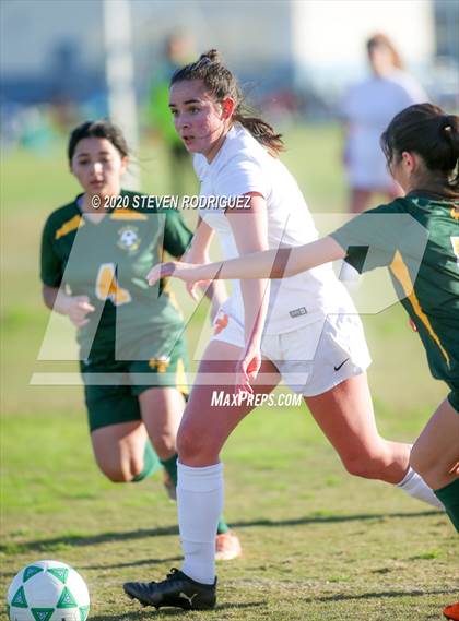 Thumbnail 2 in Hilmar vs. Summerville photogallery.