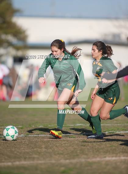 Thumbnail 2 in Hilmar vs. Summerville photogallery.