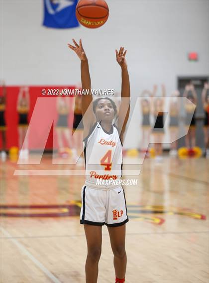 Thumbnail 1 in Brusly vs. Iota (LHSAA 3A Quarterfinal Playoff) photogallery.