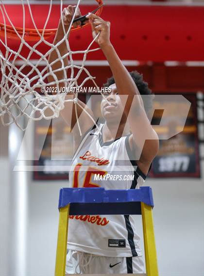 Thumbnail 2 in Brusly vs. Iota (LHSAA 3A Quarterfinal Playoff) photogallery.