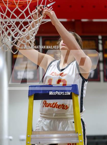 Thumbnail 2 in Brusly vs. Iota (LHSAA 3A Quarterfinal Playoff) photogallery.