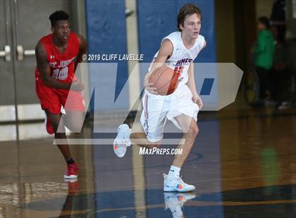 Thumbnail 2 in St. John's vs James Island (Rotary Roundball Classic) photogallery.