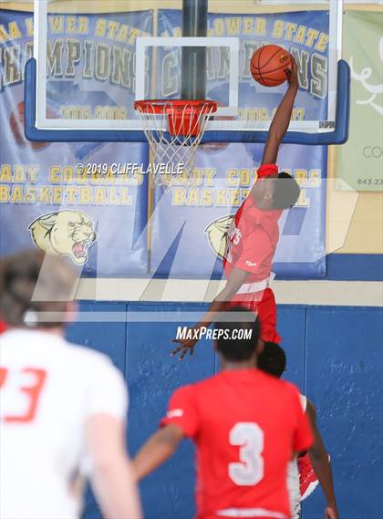 Thumbnail 2 in St. John's vs James Island (Rotary Roundball Classic) photogallery.