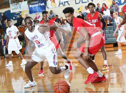 Thumbnail 2 in St. John's vs James Island (Rotary Roundball Classic) photogallery.