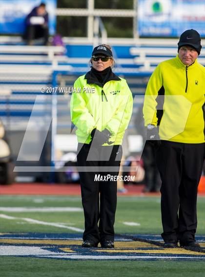 Thumbnail 2 in Mendon vs. Vestal (NYSPHSAA Class B Semifinal) photogallery.