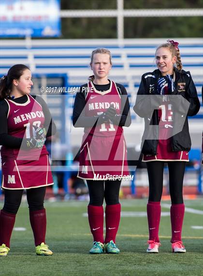 Thumbnail 2 in Mendon vs. Vestal (NYSPHSAA Class B Semifinal) photogallery.