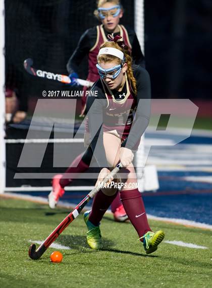 Thumbnail 1 in Mendon vs. Vestal (NYSPHSAA Class B Semifinal) photogallery.
