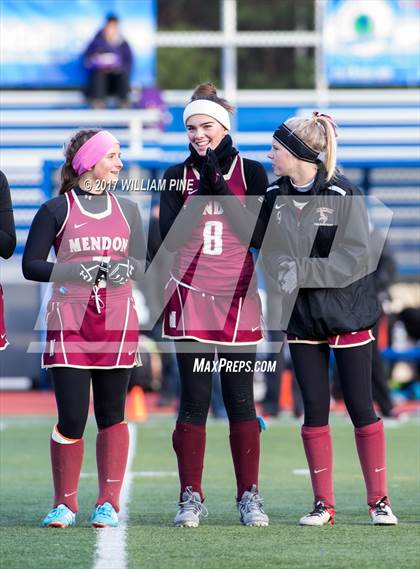 Thumbnail 1 in Mendon vs. Vestal (NYSPHSAA Class B Semifinal) photogallery.