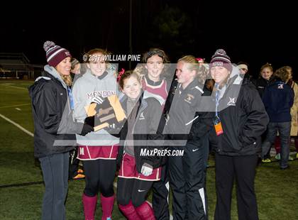 Thumbnail 2 in Mendon vs. Vestal (NYSPHSAA Class B Semifinal) photogallery.