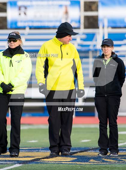 Thumbnail 1 in Mendon vs. Vestal (NYSPHSAA Class B Semifinal) photogallery.