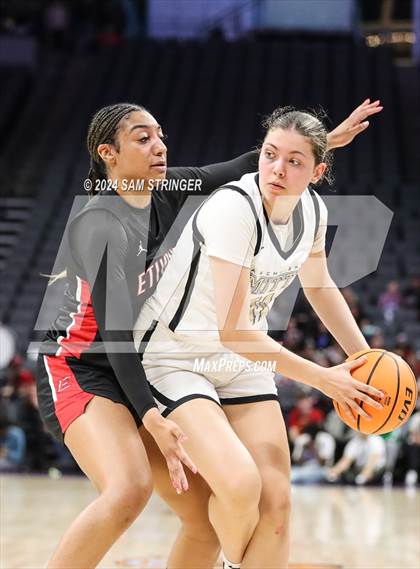Thumbnail 2 in Etiwanda @ Archbishop Mitty (CIF State Open Division Final) photogallery.