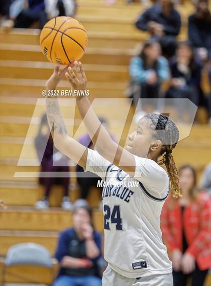 Thumbnail 3 in Norcross vs Lovejoy (Hawks-Naismith Holiday Classic) photogallery.