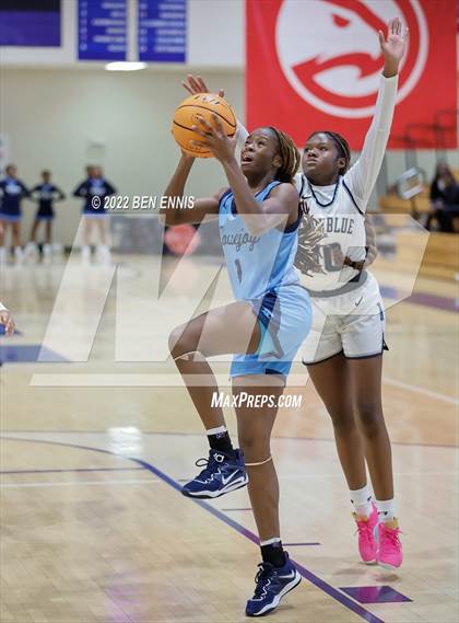 Thumbnail 2 in Norcross vs Lovejoy (Hawks-Naismith Holiday Classic) photogallery.