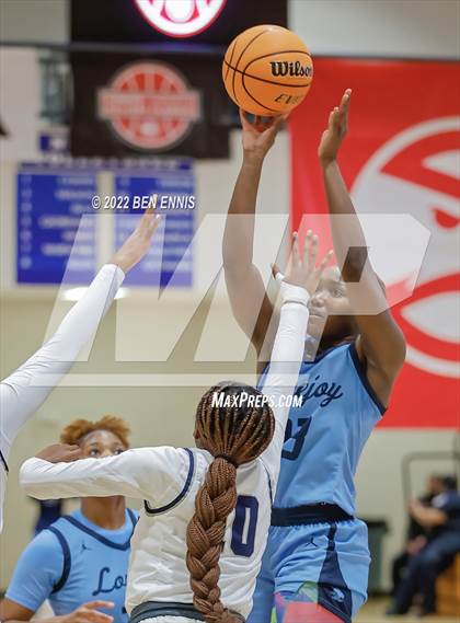 Thumbnail 1 in Norcross vs Lovejoy (Hawks-Naismith Holiday Classic) photogallery.