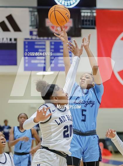 Thumbnail 3 in Norcross vs Lovejoy (Hawks-Naismith Holiday Classic) photogallery.