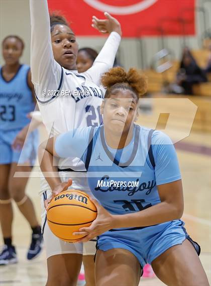 Thumbnail 3 in Norcross vs Lovejoy (Hawks-Naismith Holiday Classic) photogallery.