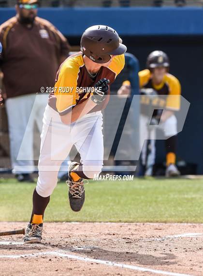 Thumbnail 2 in Brawley vs. Serra (CIF SDS Division 3 Final) photogallery.