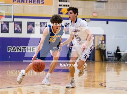 Thumbnail 1 in Stockdale vs. Comfort (UIL 3A Bi-District Playoffs) photogallery.
