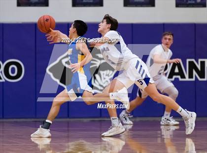 Thumbnail 2 in Stockdale vs. Comfort (UIL 3A Bi-District Playoffs) photogallery.
