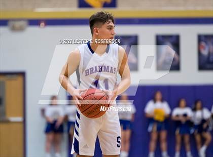 Thumbnail 2 in Stockdale vs. Comfort (UIL 3A Bi-District Playoffs) photogallery.