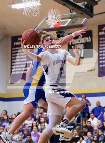 Thumbnail 3 in Stockdale vs. Comfort (UIL 3A Bi-District Playoffs) photogallery.