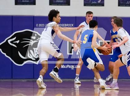 Thumbnail 3 in Stockdale vs. Comfort (UIL 3A Bi-District Playoffs) photogallery.