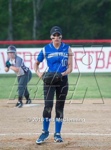 Thumbnail 1 in Jessieville vs Perryville (AAA 3A-2 District Playoff) photogallery.